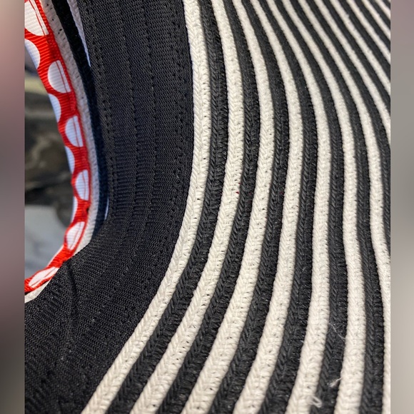 Disney parks sun hat,  Minnie Mouse women’s sun hat,packable. - Picture 16 of 16